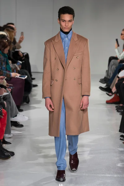 Look 51